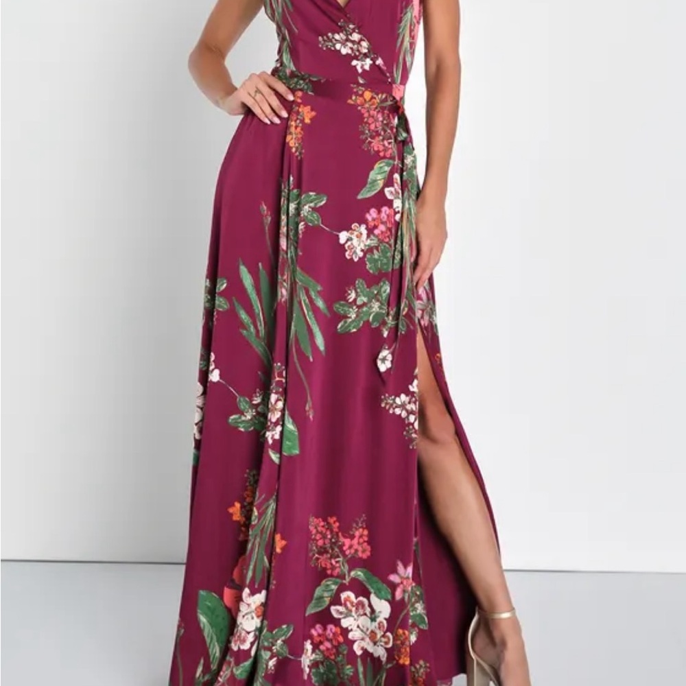 NWT - Lulu's Burgundy Floral Maxi Dress